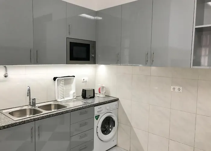 Quarto em Acomodações Particulares Sublime Black Bedroom Lisboa